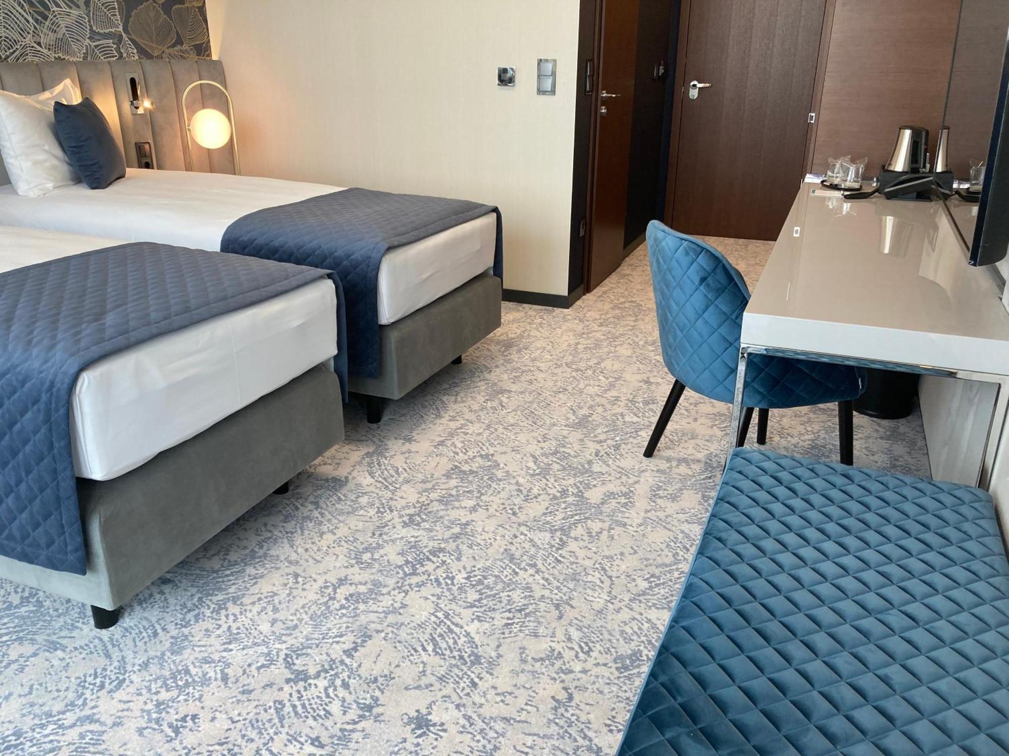 Tisia Hotel & Spa Тисауйварош Екстер'єр фото