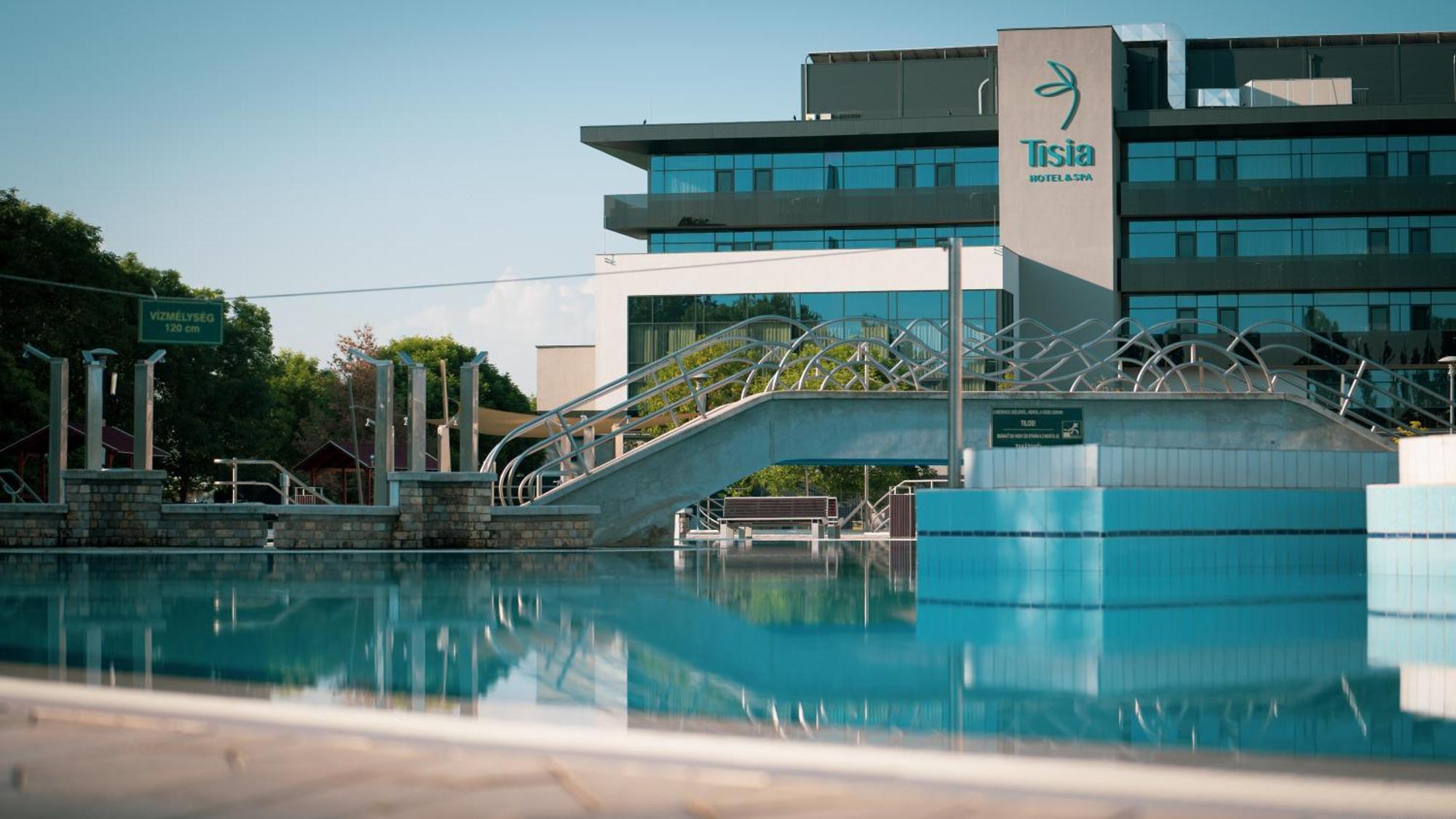 Tisia Hotel & Spa Тисауйварош Екстер'єр фото
